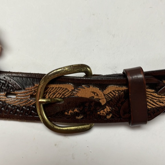 Vintage Wrangler bald eagle detailed leather belt - Picture 2 of 10